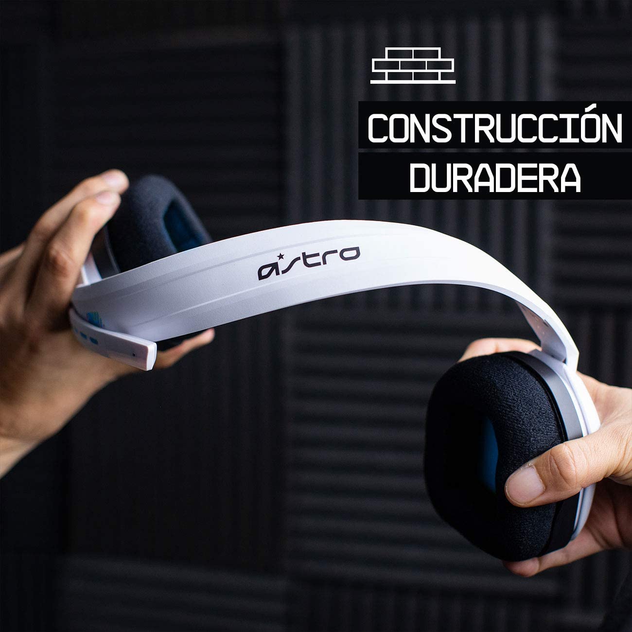 ASTRO Gaming A10 Headsets alámbricos, 3.5mm, para PS5, PS4, PC, Mac, Móvil - Blanco/Azul